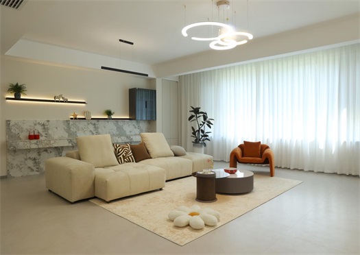 實(shí)景 | 這屆年輕人究竟有多會(huì)??？131㎡現(xiàn)代風(fēng)婚房，審美+功能雙雙在線(xiàn)！